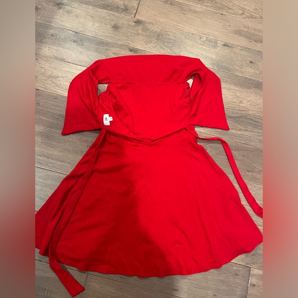 LPA off the shoulder mini dress red - Picture 2 of 4